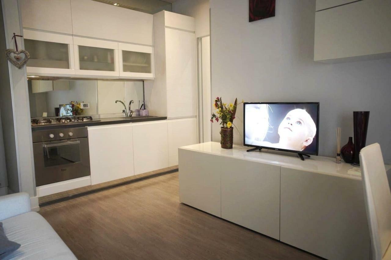 Metro A Modern Apartment Roma Exterior foto